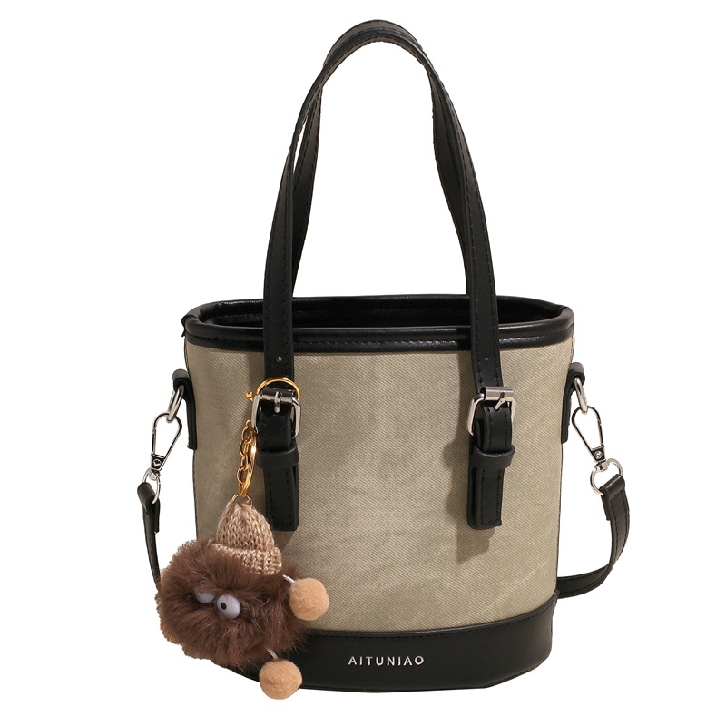 I212J9E1S16_4.jpg